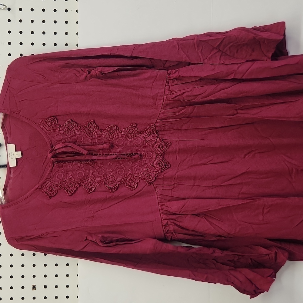 Entro magenta shift dress ruffles and lace NWOT